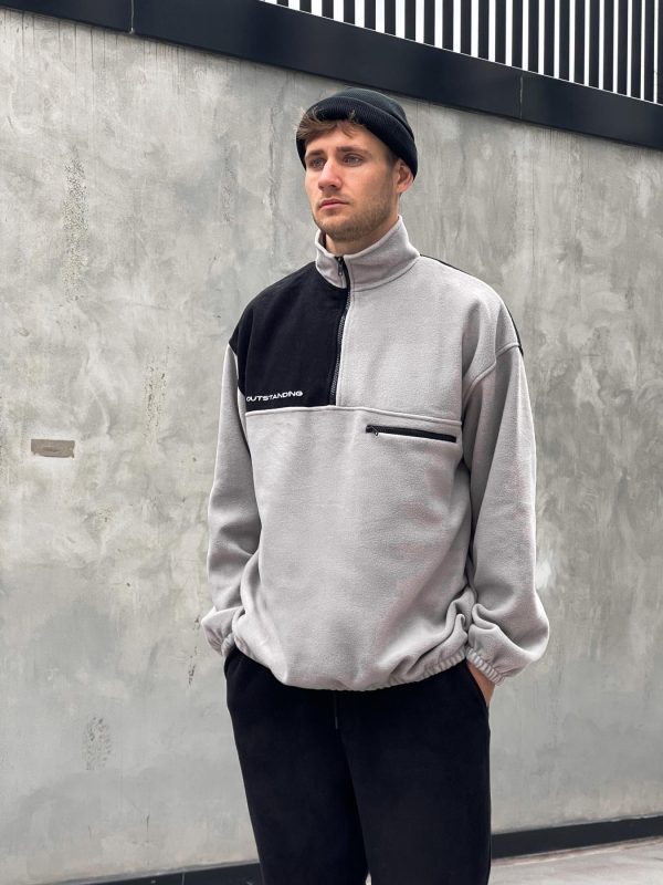 КОСТЮМ OUT СІРИЙ