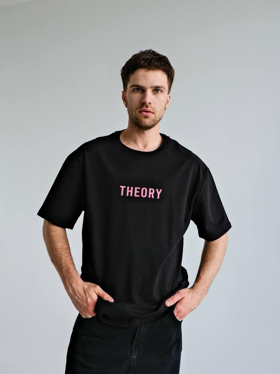 ФУТБОЛКА THEORY ЧОРНА